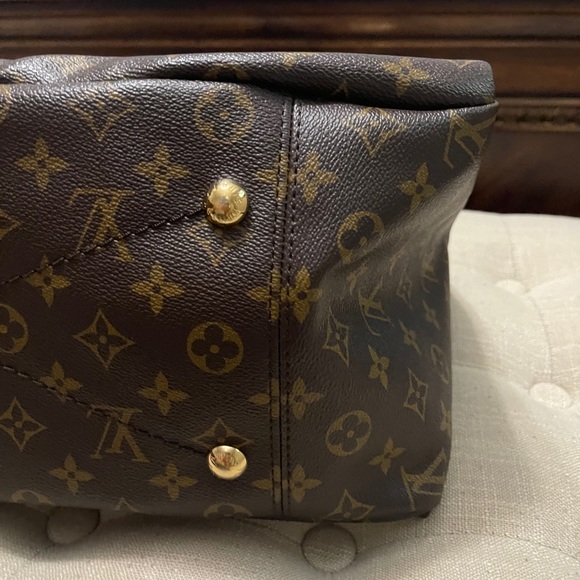 🚨SOLD🚨 - Picture 7 of 8